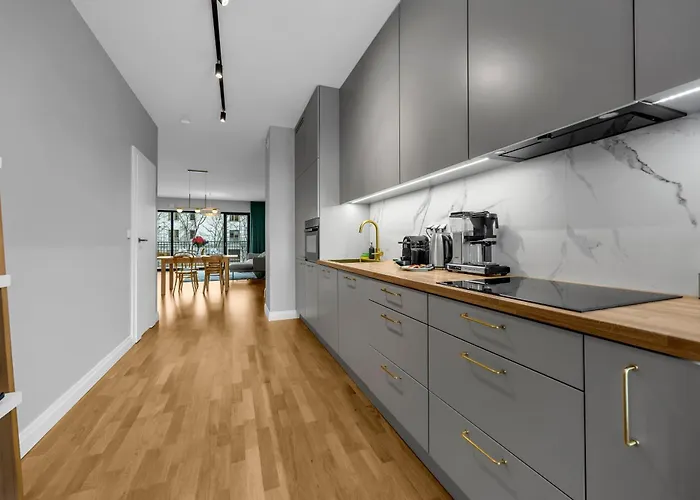 Rydygiera Prestige - 104m2, Parking, Balcony - By Rentujemy Apartmán Varšava