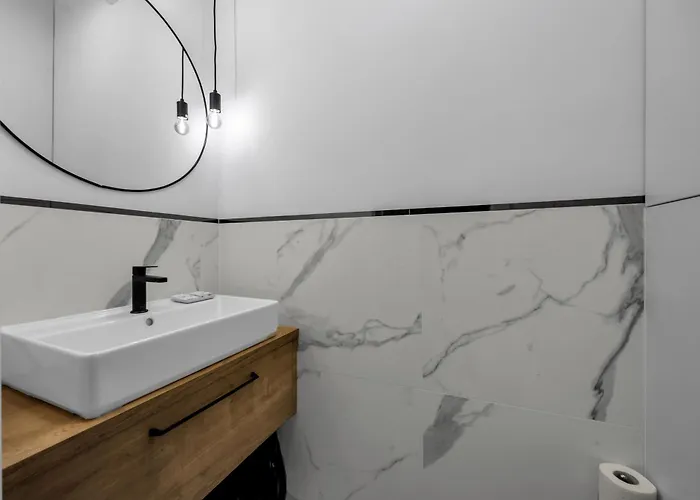 Rydygiera Prestige - 104m2, Parking, Balcony - By Rentujemy * Varšava