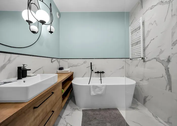 Rydygiera Prestige - 104m2, Parking, Balcony - By Rentujemy Varšava