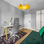 Apartamento Rydygiera Prestige - 104m2, Parking, Balcony - By Rentujemy Varsovia