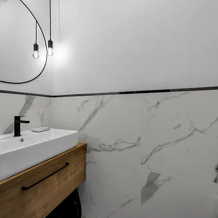 Rydygiera Prestige - 104m2, Parking, Balcony - By Rentujemy * Warsaw