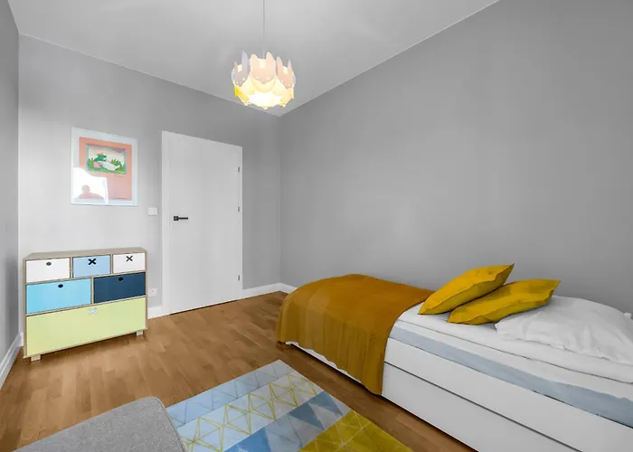 Apartment Rydygiera Prestige - 104m2, Parking, Balcony - By Rentujemy Warsaw